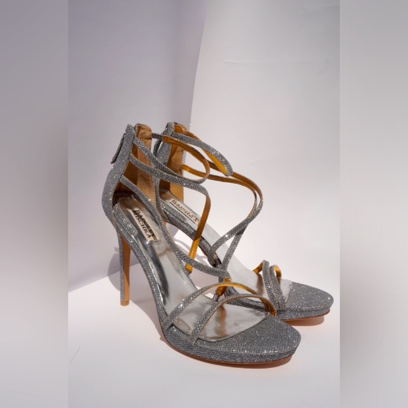 BADGLEY MISCHKA Evening Silver Sparkle 4.5” Strappy Heels - Picture 5 of 6